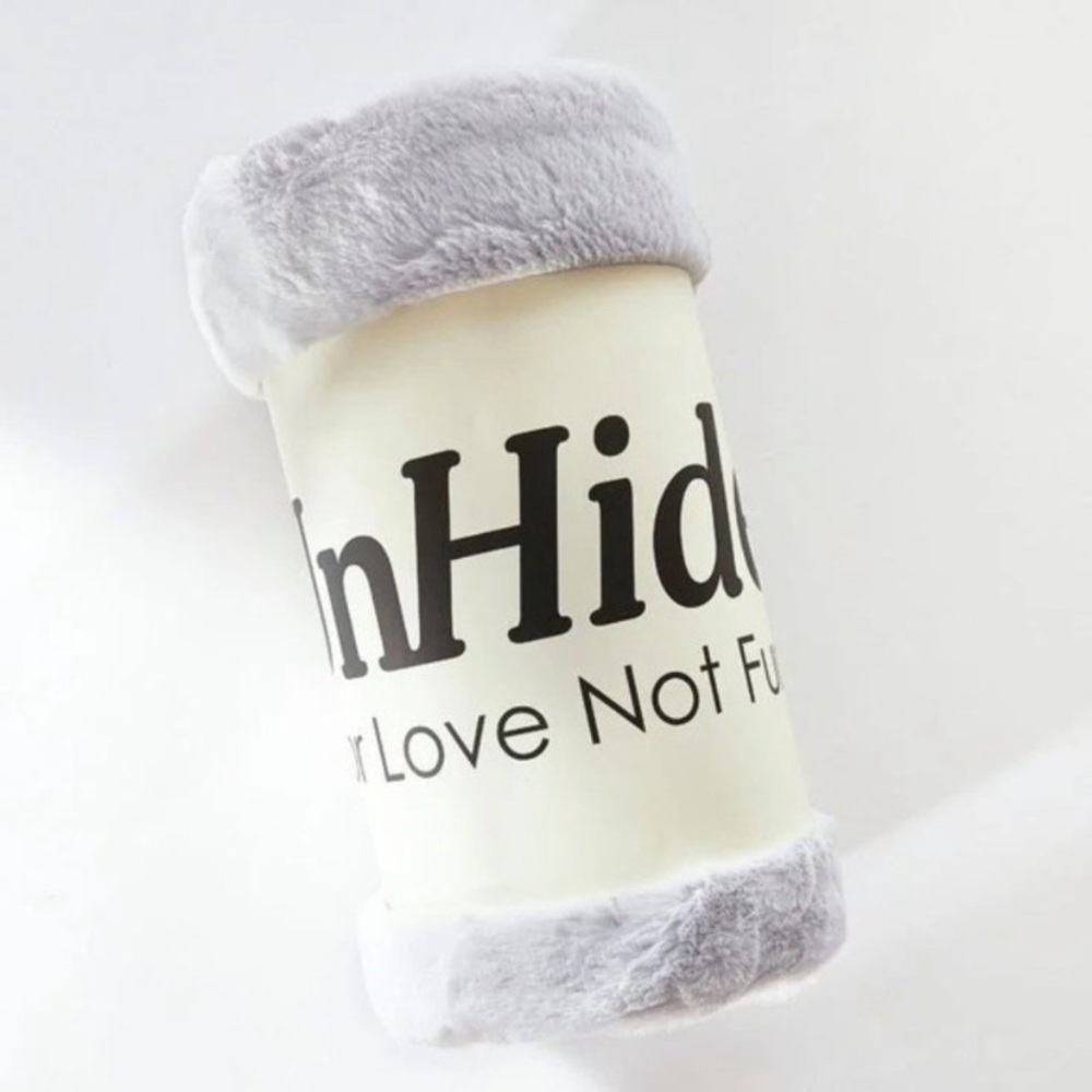 UnHide Lil’ Marshmallow Silver Faux Fur Blanket